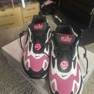 NIKE AIR MAX 200 "HAVE A NICE DAY" HYPER PINK